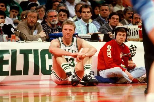 赛季的半程 赛季的半程