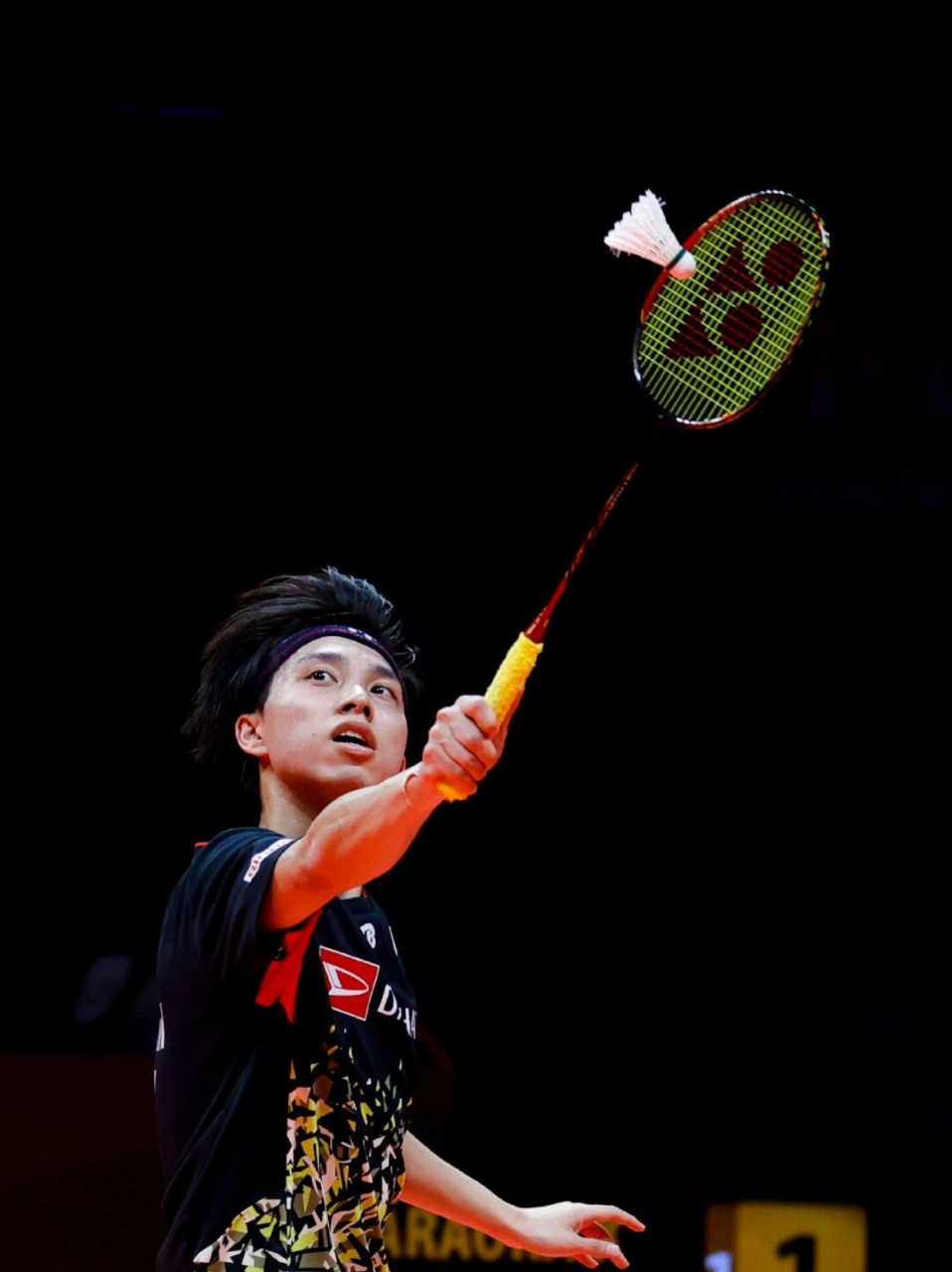 他在对阵强 他在对阵强