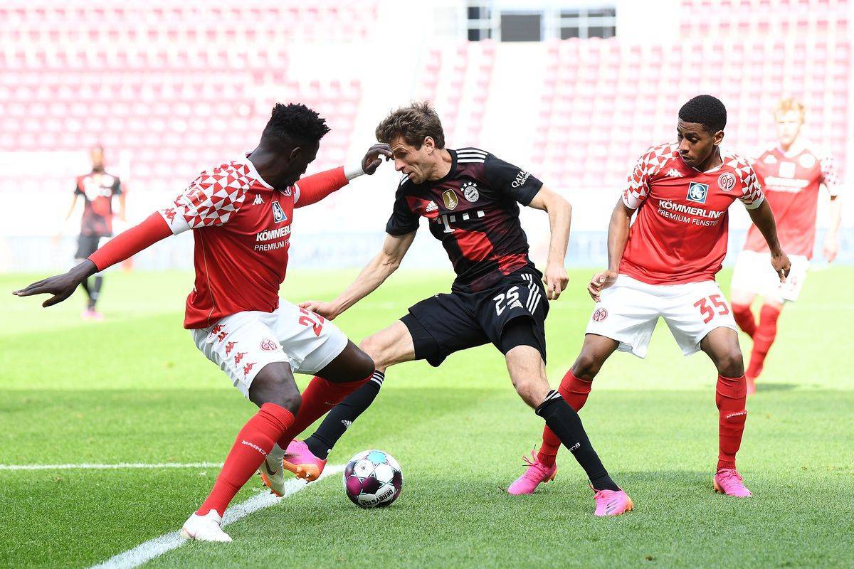 表现也吸引 表现也吸引