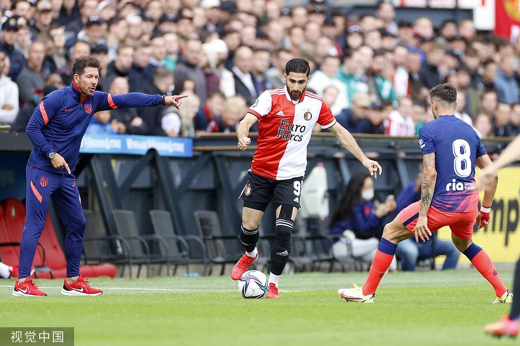 斯与贝蒂斯 斯与贝蒂斯